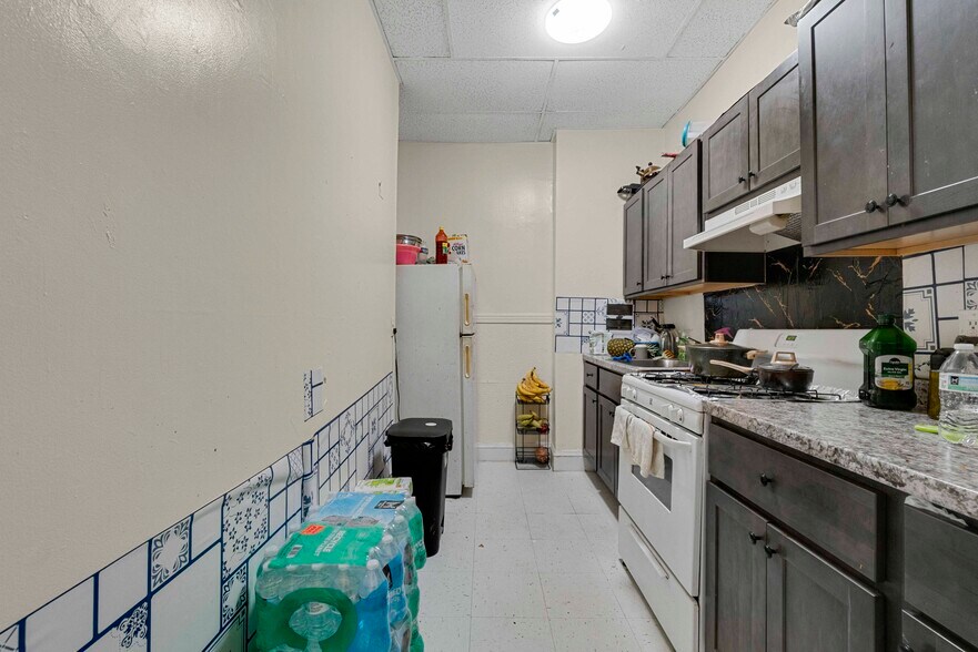 More Photos Of 2903 Saint Paul St, Baltimore Multifamily For Sale