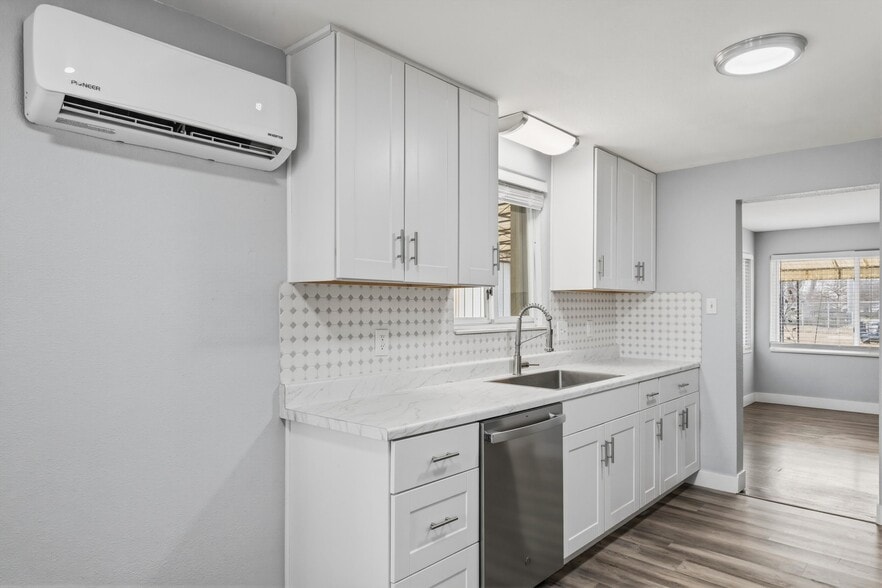 More Photos Of 50 N 6th Ave, Brighton Office Residential For Sale