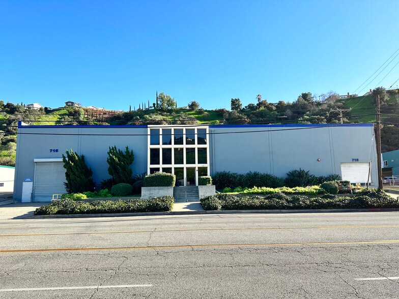 Primary Photo Of 716-718 Monterey Pass Rd, Monterey Park Manufacturing For Lease