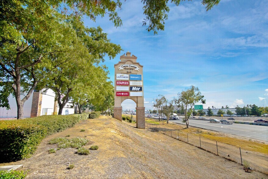 More Photos Of Canyon Springs Parkway, Riverside Land For Lease