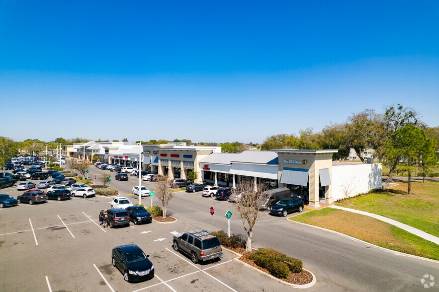More Photos Of 5341-5375 N Socrum Loop Rd, Lakeland General Retail For Lease