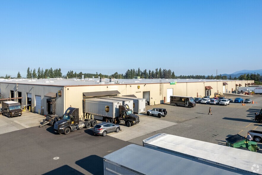 More Photos Of 19405 68th Dr NE, Arlington Manufacturing For Lease
