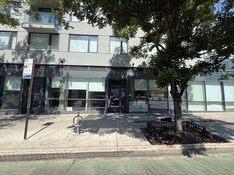 More Photos Of 52 4th Ave, Brooklyn Apartments For Lease