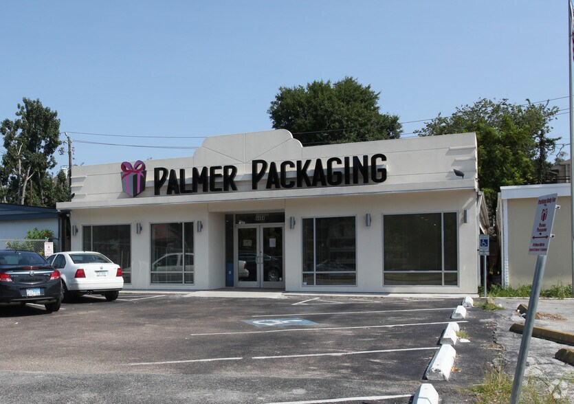 Primary Photo Of 4404 Richmond Ave, Houston Freestanding For Lease
