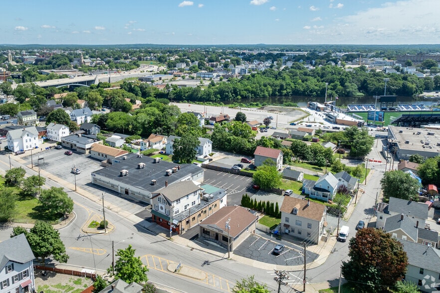 More Photos Of 356 East Ave, Pawtucket Freestanding For Sale