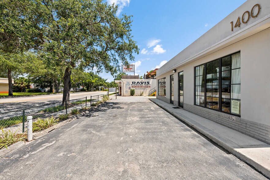More Photos Of 1400 NE 4th Ave, Fort Lauderdale Office For Lease