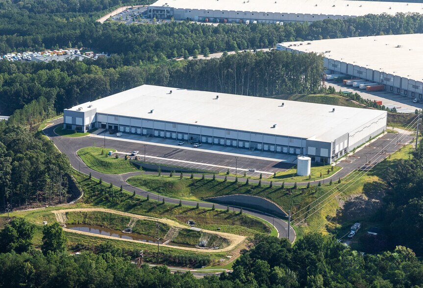 More Photos Of 1350 Six Flags Rd, Lithia Springs Warehouse For Lease