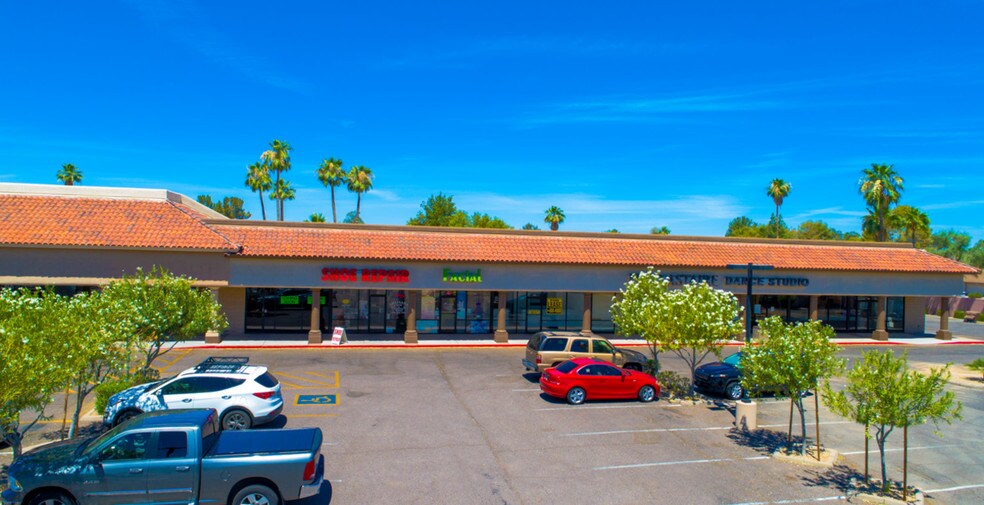 More Photos Of 2390 N Alma School Rd, Chandler Unknown For Lease