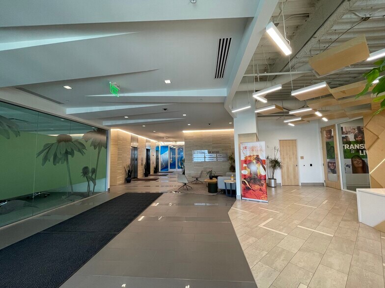 More Photos Of 2901 W Bluegrass Blvd, Lehi Office For Lease