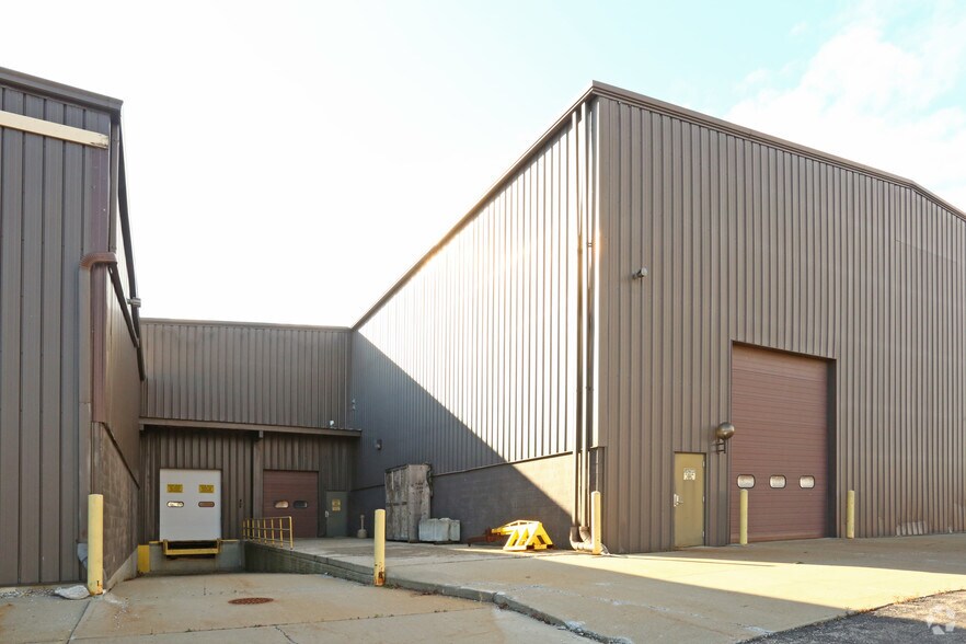 More Photos Of 6202 S State Rd, Goodrich Manufacturing For Sale