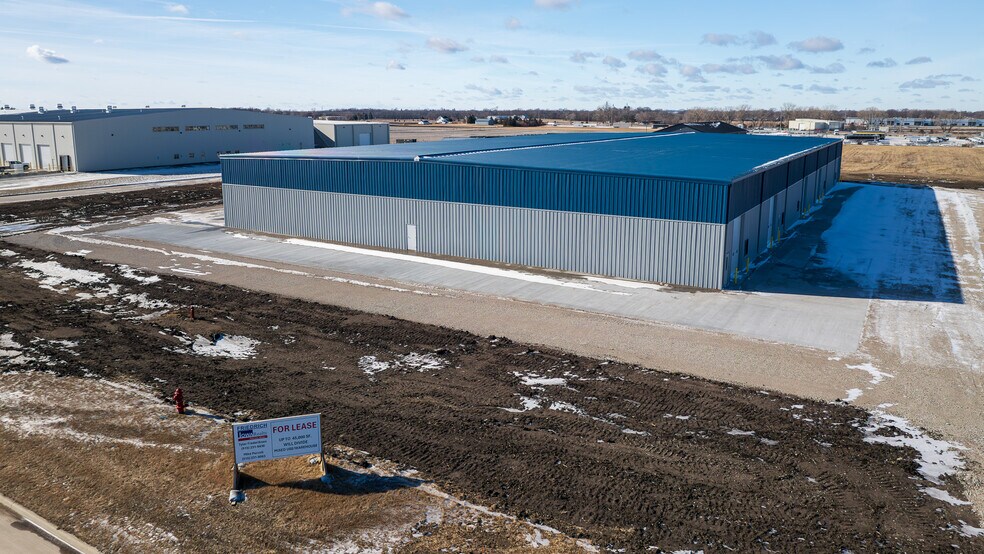 More Photos Of 1811 Rich Olive St, Story City Warehouse For Lease