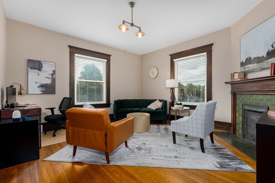 More Photos Of 114 E Unaka Ave, Johnson City Office Residential For Sale