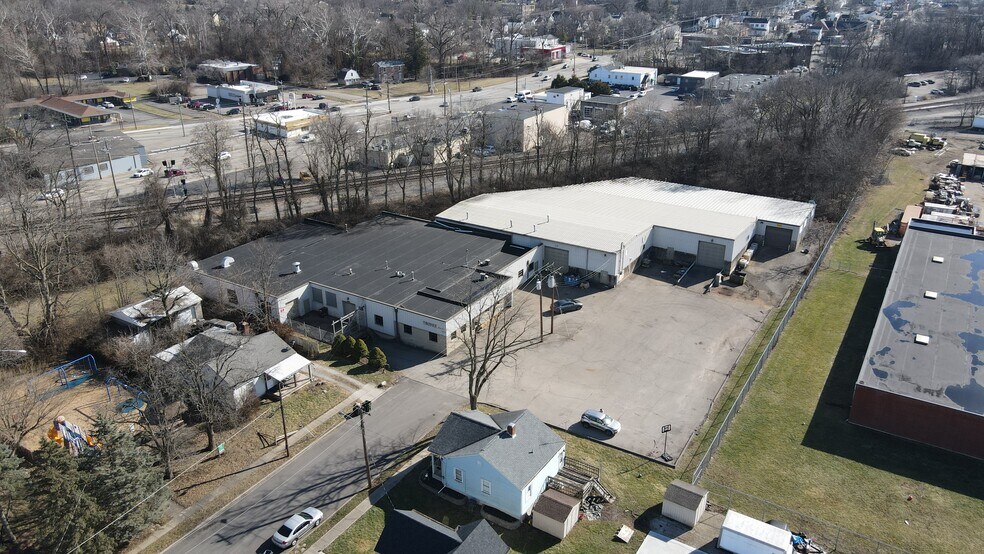 Primary Photo Of 11294 Orchard St, Sharonville Manufacturing For Lease