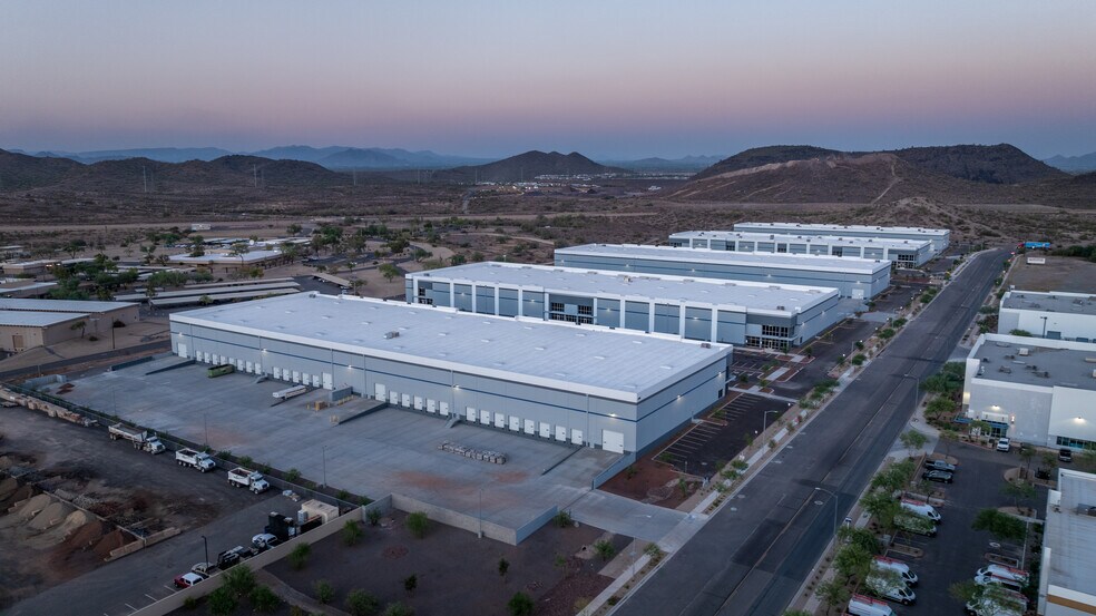 More Photos Of 500 E Pinnacle Peak Rd, Phoenix Unknown For Lease