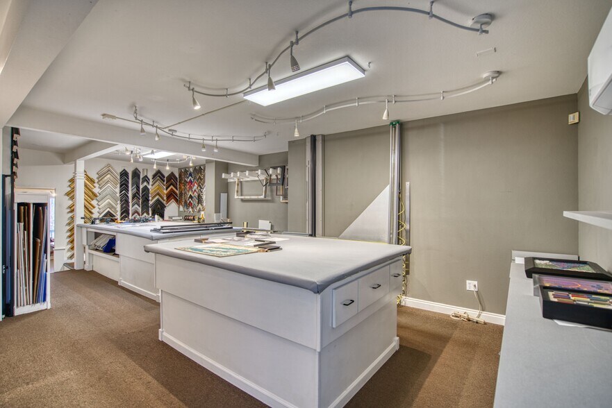 More Photos Of 1708 15th St, Boulder Freestanding For Sale