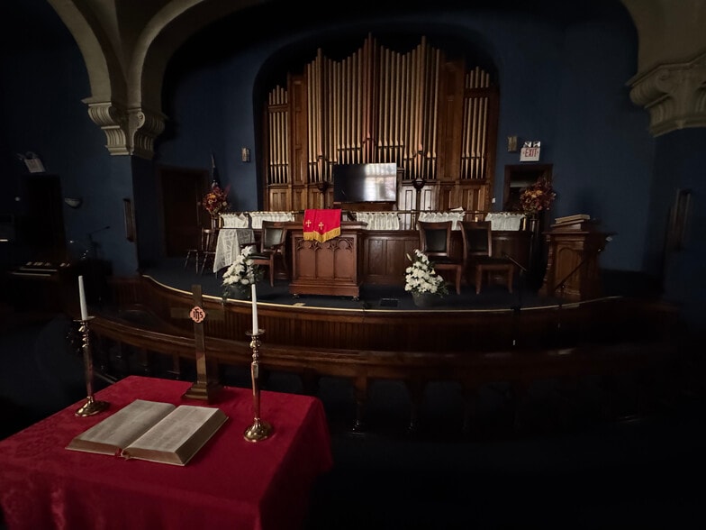 More Photos Of 400 Westinghouse Ave, Wilmerding Religious Facility For Sale