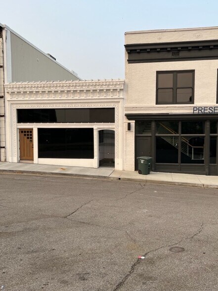 More Photos Of 433 Madison Ave, Memphis General Retail For Sale