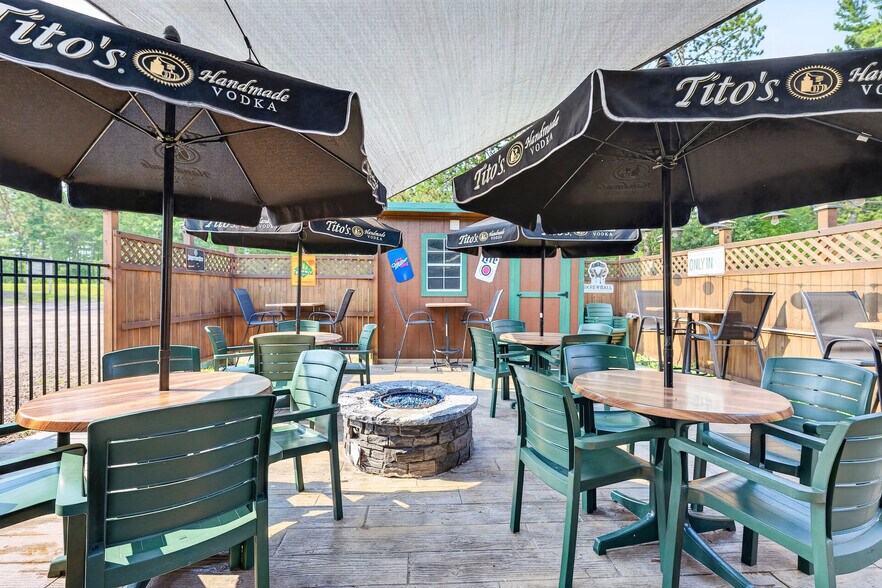 More Photos Of W7916 Hwy 70, Spooner Restaurant For Sale
