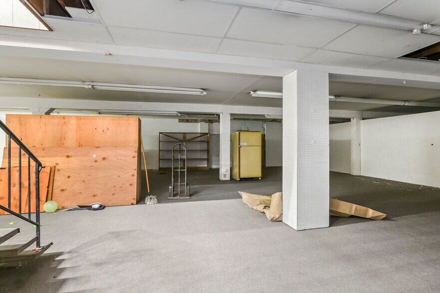 More Photos Of 178 SW 5th St, Madras Storefront Retail Office For Sale