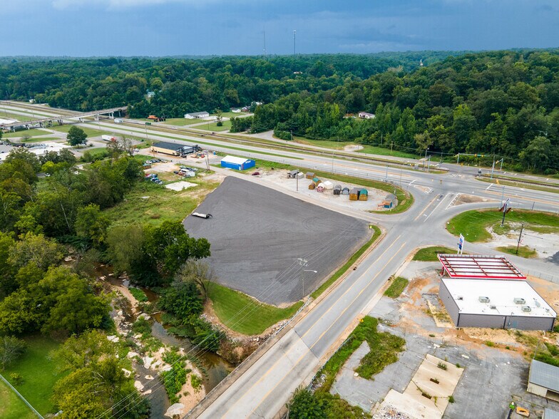 More Photos Of 216 E Commerce St, Waverly Land For Sale