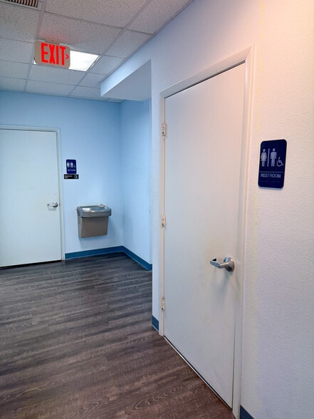 More Photos Of 6010 Park Blvd, Pinellas Park Medical For Lease