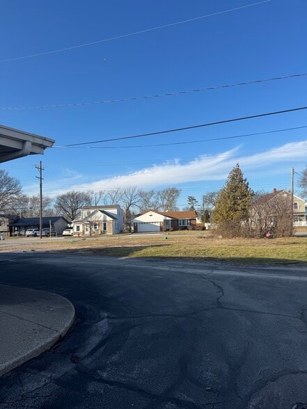 More Photos Of 513-521 E Perkins Ave, Sandusky Storefront For Sale