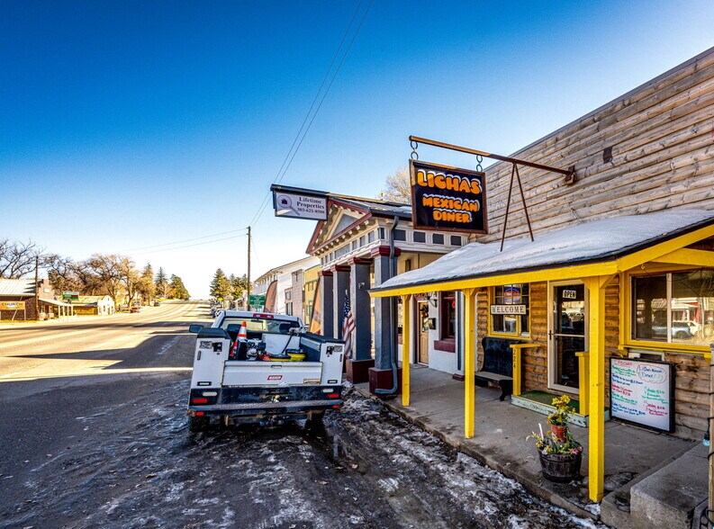 More Photos Of 228 Comanche St, Kiowa Office For Sale