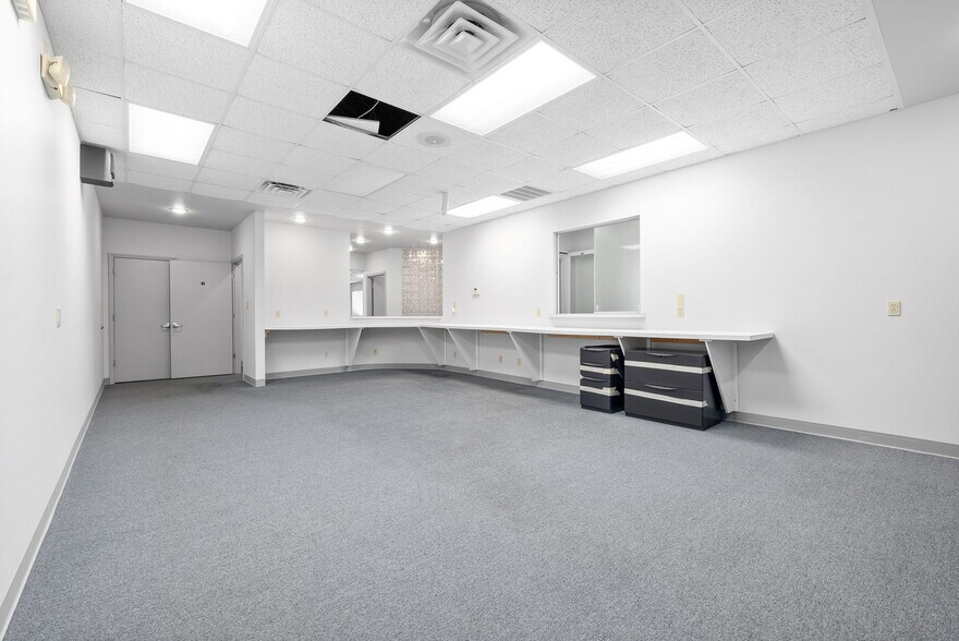 More Photos Of 311 W 9th St, Hopkinsville Medical For Lease