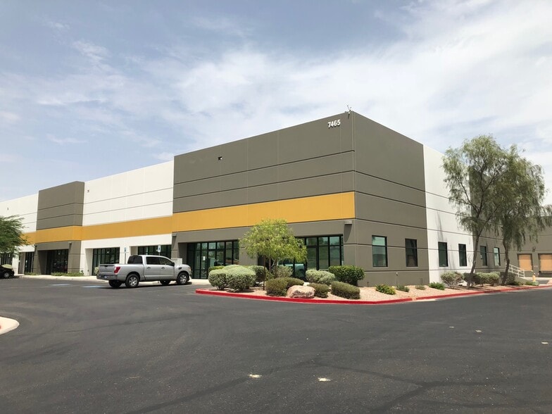 More Photos Of 7465 Dean Martin Dr, Las Vegas Warehouse For Lease
