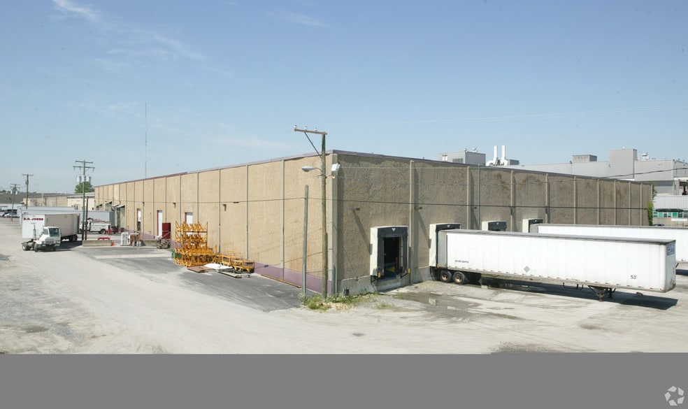 More Photos Of 2626 Indian River Rd, Chesapeake Distribution For Lease