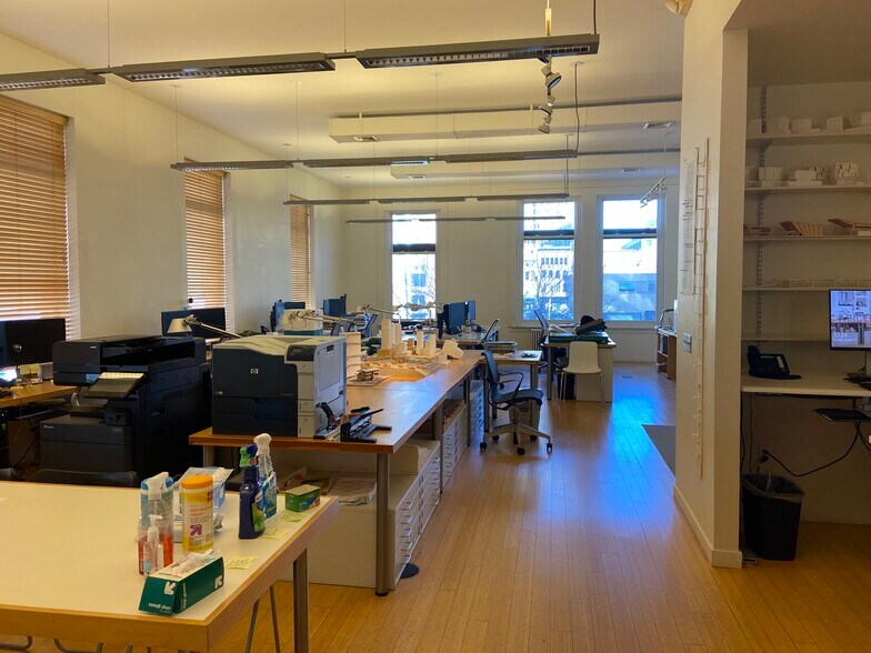 More Photos Of 100 Crown St, New Haven Office For Lease