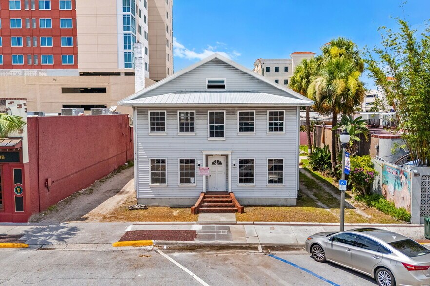 More Photos Of 814 E New Haven Ave, Melbourne Office For Sale