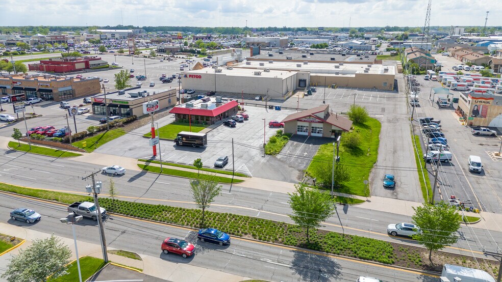 More Photos Of 4535 Coldwater Rd, Fort Wayne General Retail For Sale