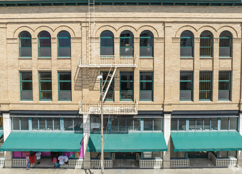 More Photos Of 521-531 E Main St, Stockton Loft Creative Space For Sale