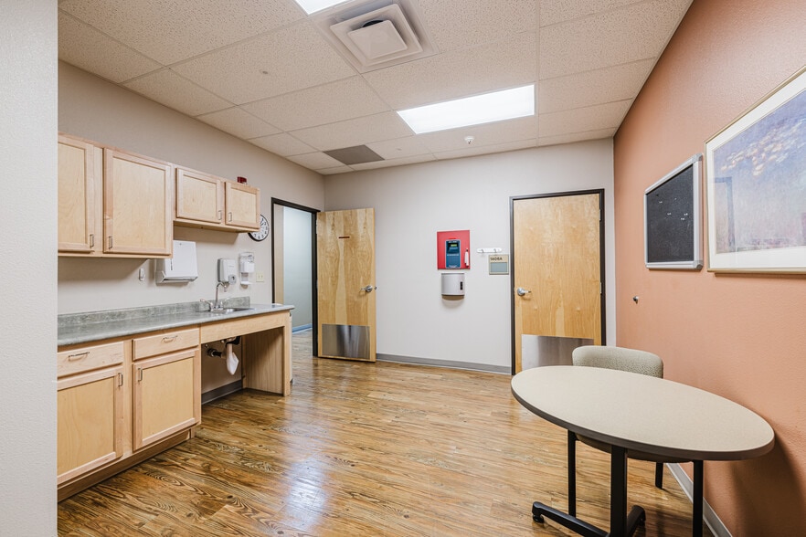 More Photos Of 2715 Argent Ave, Elko Unknown For Lease