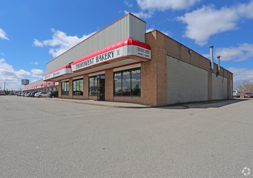 More Photos Of 3969 Montrose Rd, Niagara Falls Freestanding For Lease