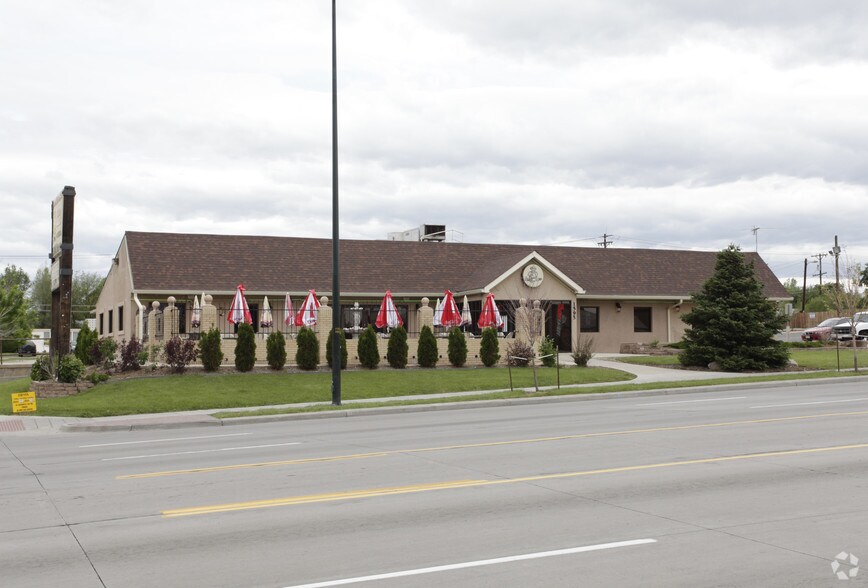 More Photos Of 1595 S Federal Blvd, Denver Restaurant For Sale