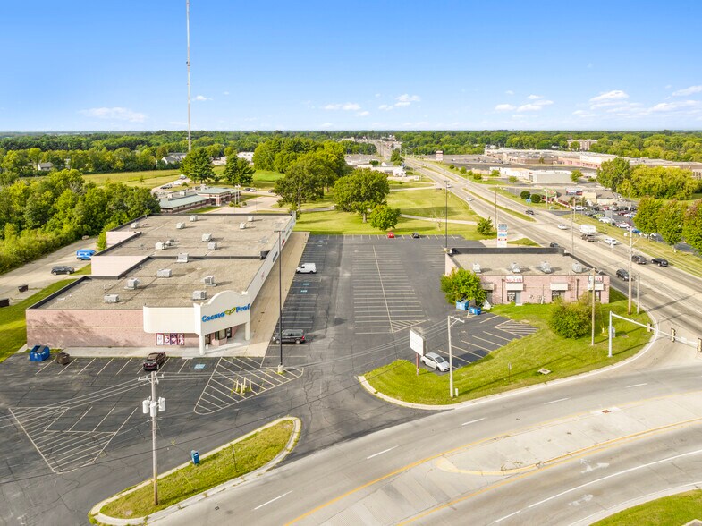 More Photos Of 3215 E Lincolnway, Sterling Freestanding For Sale