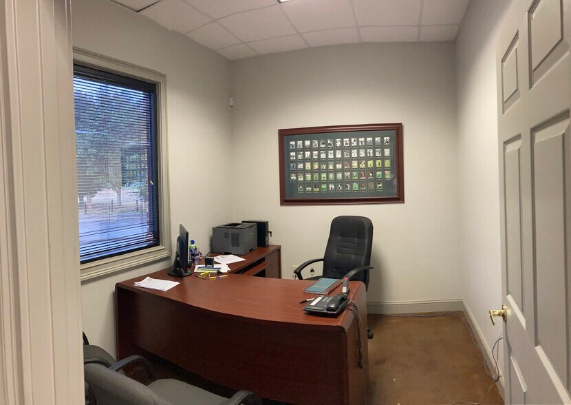 More Photos Of 470 Highway 155 S, McDonough General Retail For Sale