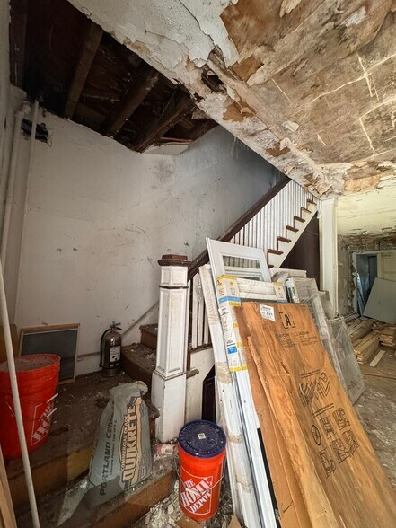 More Photos Of 238 N 53rd St, Philadelphia Funeral Home For Sale