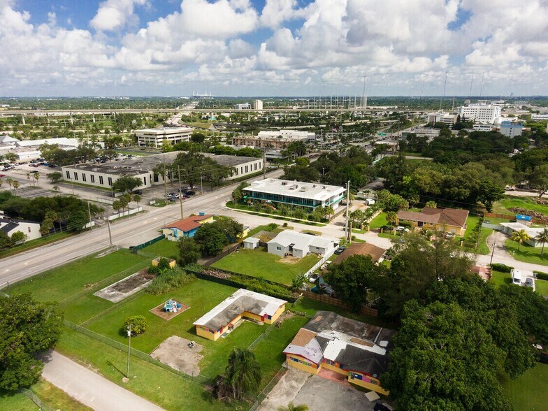More Photos Of 190 NW 163rd St, Miami Specialty For Sale