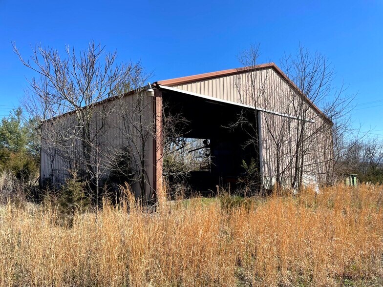 More Photos Of 3016 Highway 81, Fall Branch Land For Sale