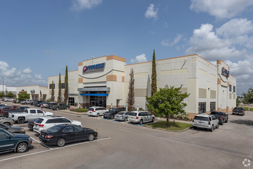 Primary Photo Of 11510-11528 Gulf Fwy, Houston Storefront Retail Office For Lease