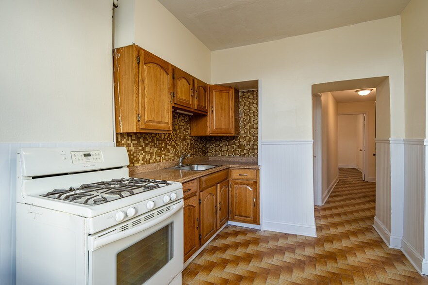 More Photos Of 235 Liberty Ave, Jersey City Apartments For Sale