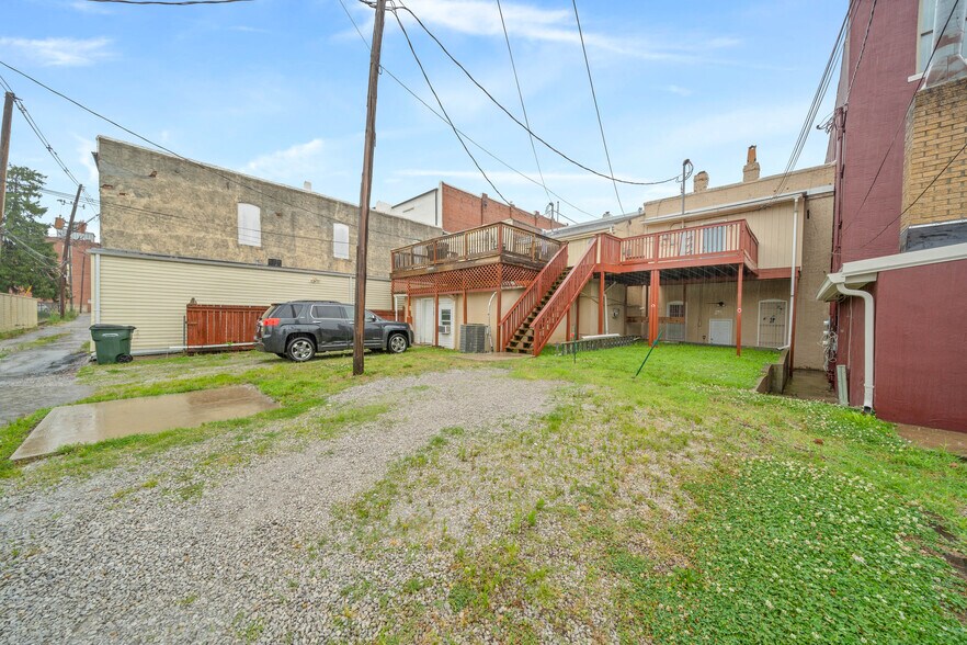 More Photos Of 614-616 Cherokee St, Leavenworth Apartments For Sale