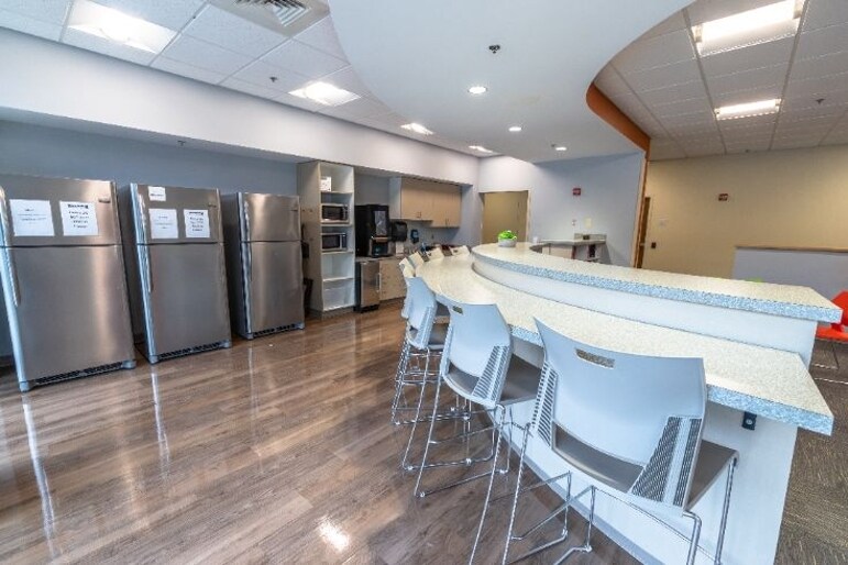 More Photos Of 5301 Wilkinson Blvd, Charlotte Freestanding For Lease