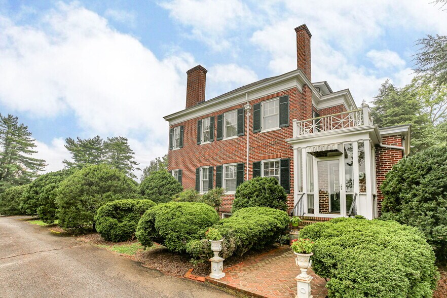 More Photos Of 590 N Madison Rd, Orange Land For Sale