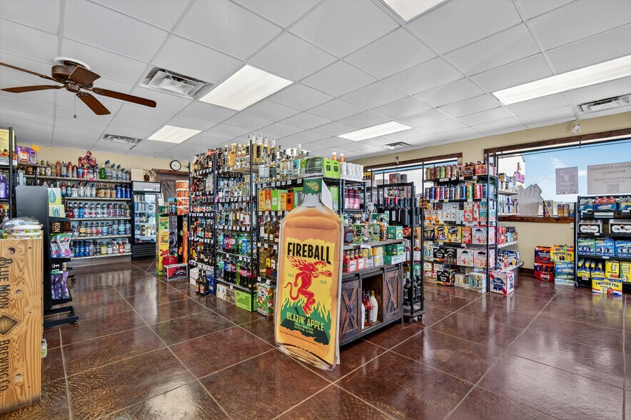 More Photos Of 1199 John Dahl Ave, Pawhuska General Retail For Sale