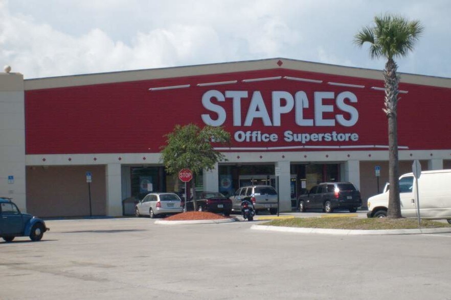 More Photos Of 2517 S US Highway 1, Fort Pierce Unknown For Lease