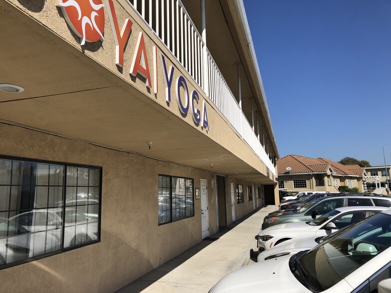 More Photos Of 3553 Castro Valley Blvd, Castro Valley Office For Sale